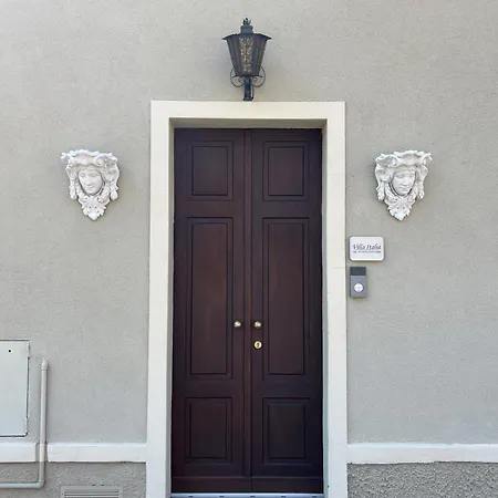 Cantius Italia דירה Canzo